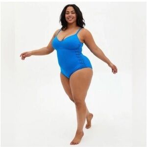 TORRID One Piece Swimsuit size 4